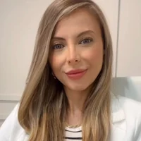 Dra. Camila S Capobianco